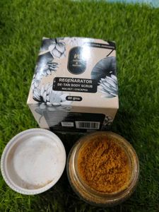 Natural Body Scrub