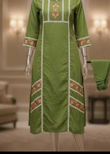 Pakistani Green Embroidered Kurta Set