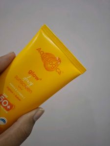 Aqualogica Glow+ Sunscreen