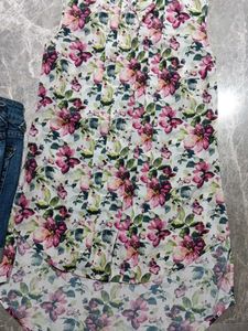 Floral Sleeveless Top
