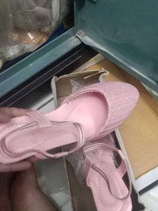 Pink Pointed-Toe Sandals