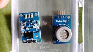 ARDUIN0 MQ 7 Gas Sensors compatible arduino UNO /