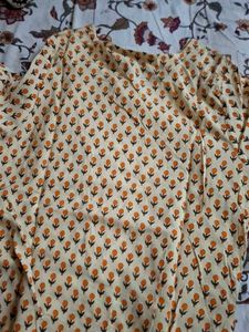Tavisha Floral Print Kurti