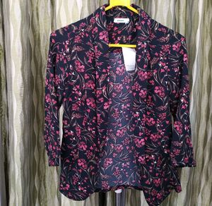 New With Tag Floral Bossini Blazer 🥀