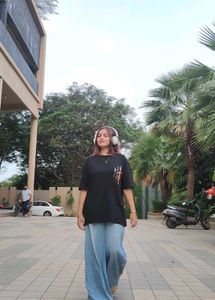Unisex - Cool Graphic Tee