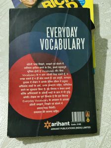 Everyday Vocabulary by Arihant (English-Hindi)