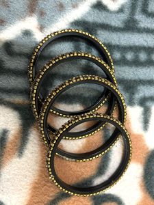 Sparkling Bangle Set Black nd Silver