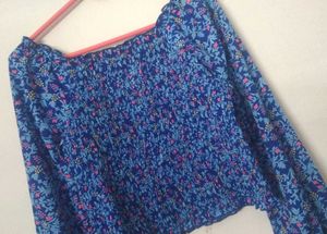 Floral Smocked Top💗