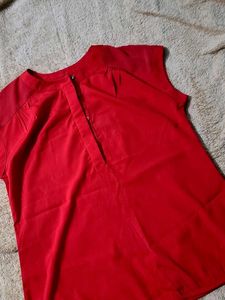 Red Sleeveless Top