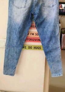 ✨ Pre-loved Mid Slim Stretch Jeans