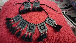 Necklace Set