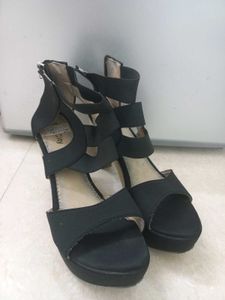 Black Heels🖤👠