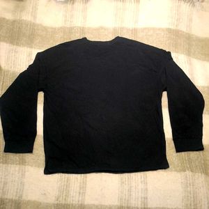 Stylish Black Long Sleeve Top [C8]