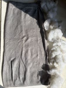 Gray Knit Skirt