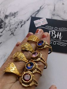 Vintage Assorted Ring Set