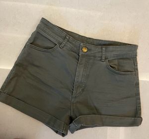 H&amp;M Shorts