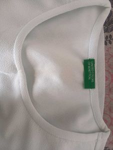 Off White Peplum Type Top