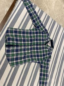 Levi&#39;s Plaid Shirt