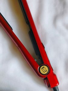 Hair Straightener ,  Flat Iron , Heat Styler