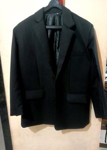 BLACK FORMAL BLAZER