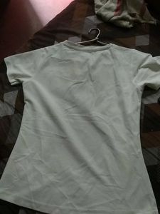 White Graphic T-shirt