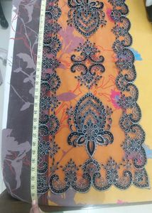 New Without Tag Table Runner