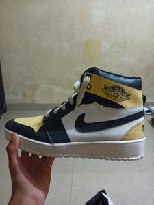 Air Jordan 1 High Yellow Toe Now