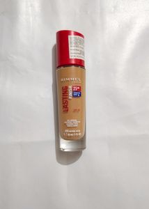 Rimmel London Foundation