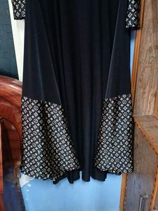 Excellent Black Flared Abaya/burka