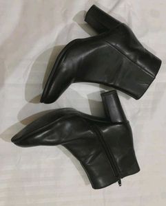 leather boot
