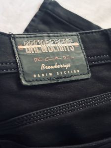 Black Jeans