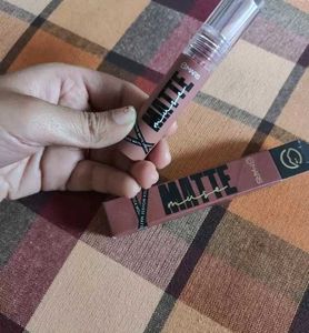 Viral MARS Mousse Matte Lipstick