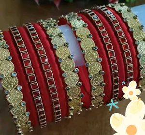 lakshmi kasullu Bangles