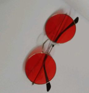 Red Vintage Sun Glass