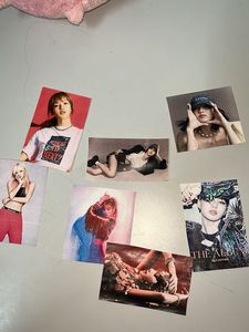 BLACKPINK Photocards