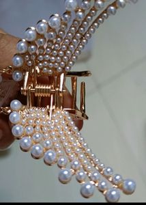 Pearl Studied Clutch/claw/butterfly