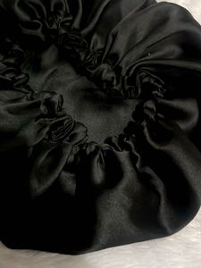 Satin bonnet For Hairs❤️