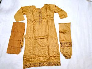 Muslin Golden Embroidered Kurta Set