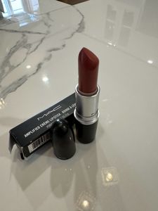 ⭐️MAC⭐️ Lipstick Smoked Almond