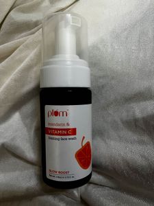 Plum Vitamin C Face Wash
