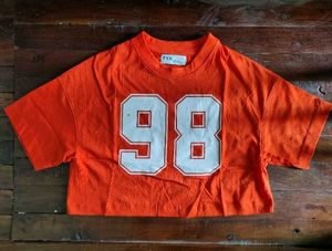 Trending Oversized Crop T-shirt 🧡