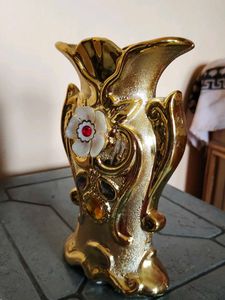Beautiful Golden 💛 Colour Flower Vase 😍