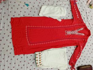 I'm Selling W Kurta Set