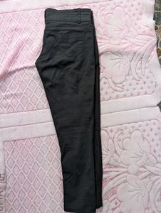 Black Jeans