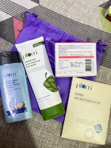 Plum Skin &amp; Hair Care Set