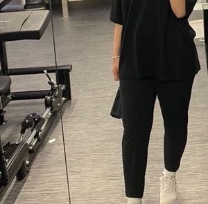 Urbanic Butt Scrunch Tights (V Shape In Front)