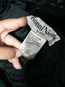 303010. Elegant Black Velvet Top