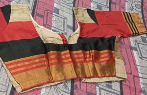 New Women&#39;s Blouse