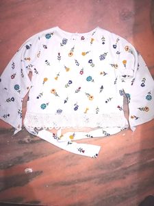 Fashionable Crop Top