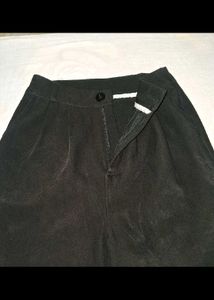 Classic Black Shorts For Women 🖤